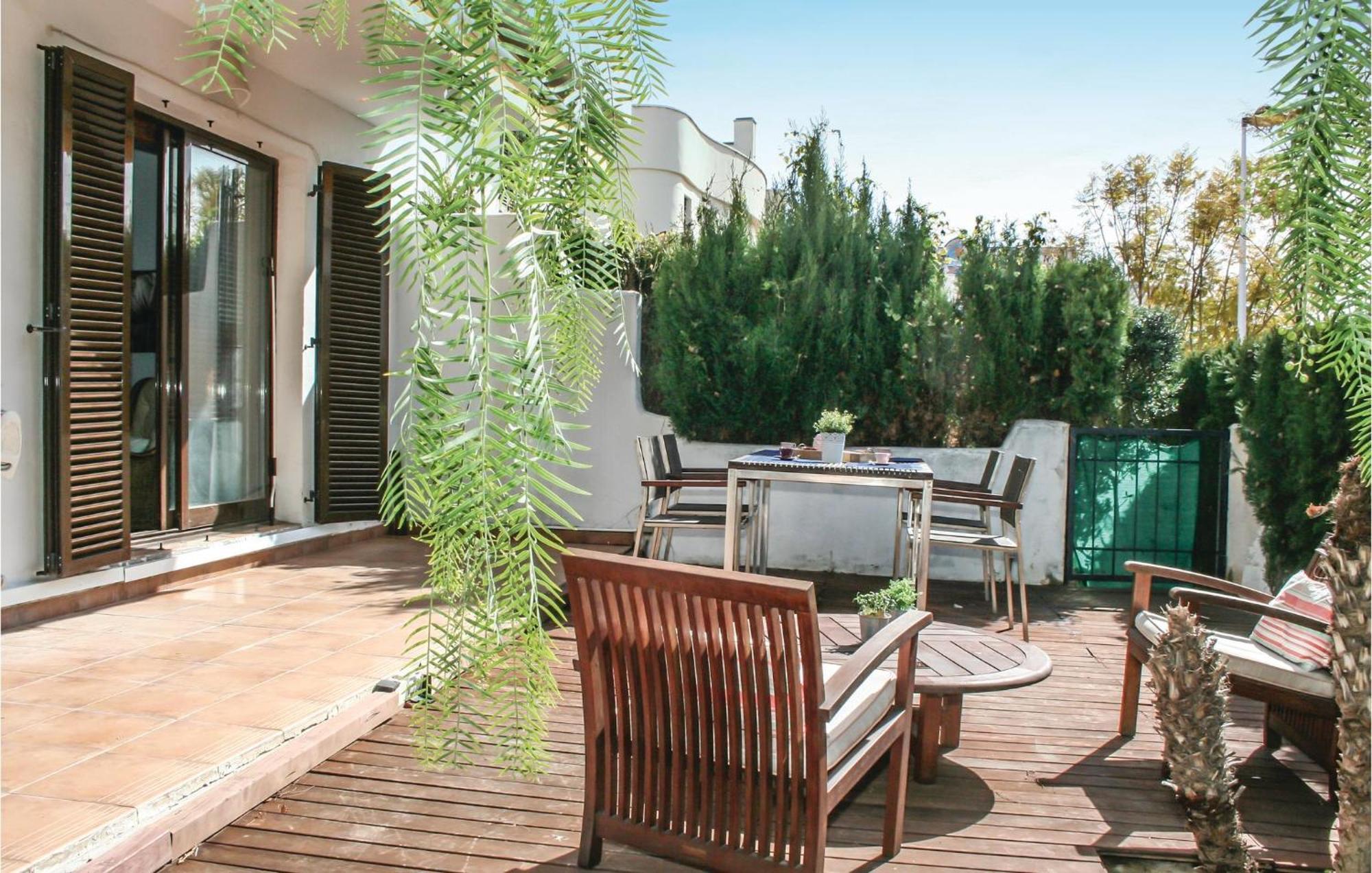 Beautiful Apartment In Alcossebre With Kitchen Luaran gambar