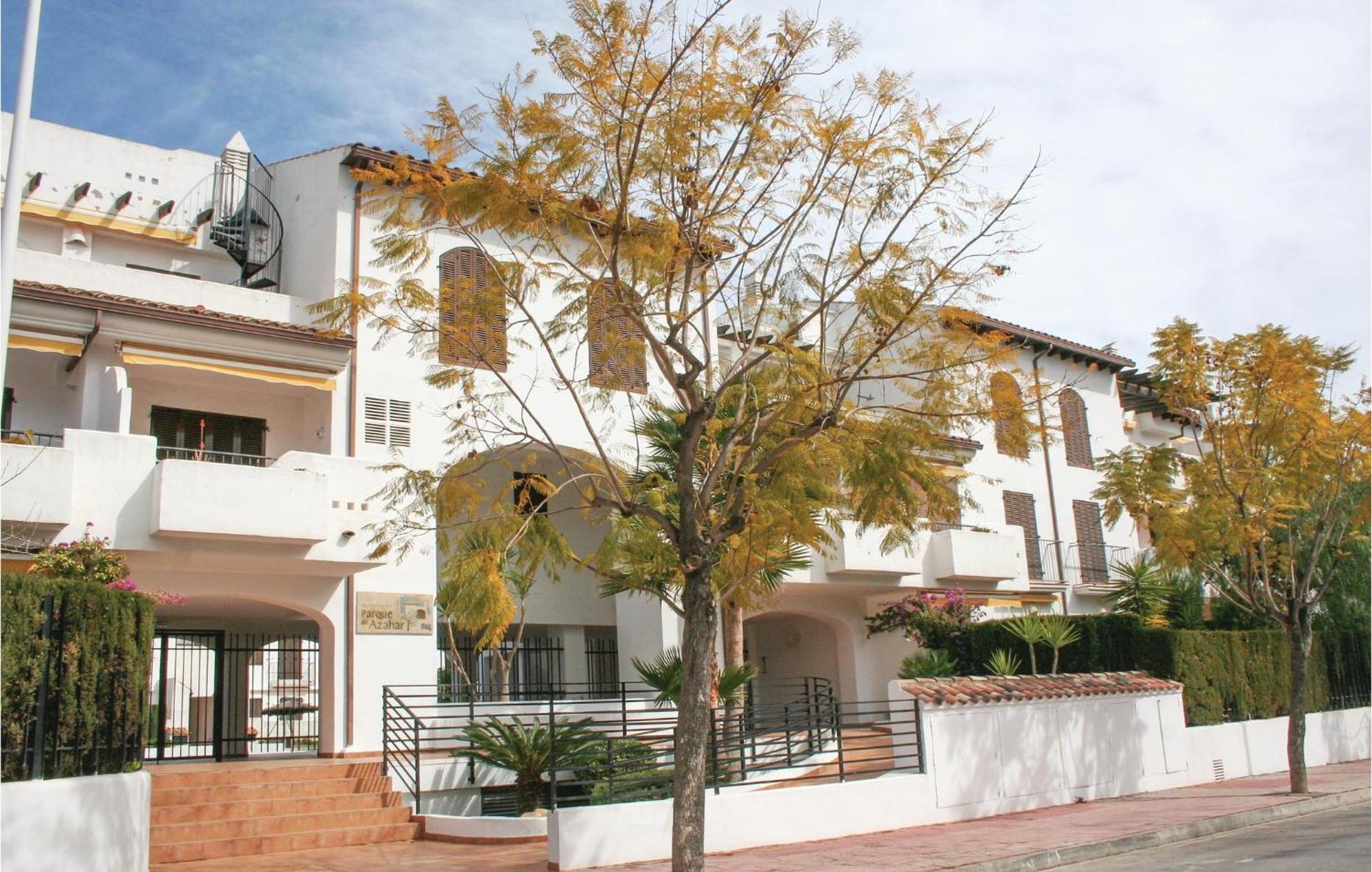 Beautiful Apartment In Alcossebre With Kitchen Luaran gambar